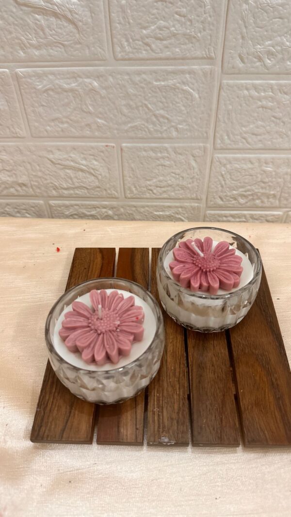 Daisy Jar Candle Pack of 1